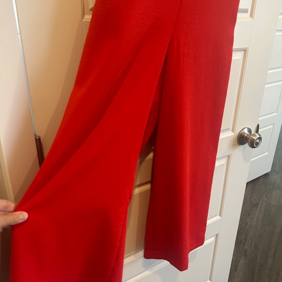 Elegant Red Jumpsuit - Picture 5 of 10